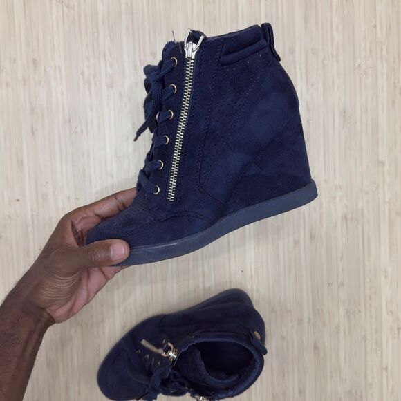 Shoe Dazzle Shoes - ShoeDazzle Fashion Heeled Booties (Size 8)